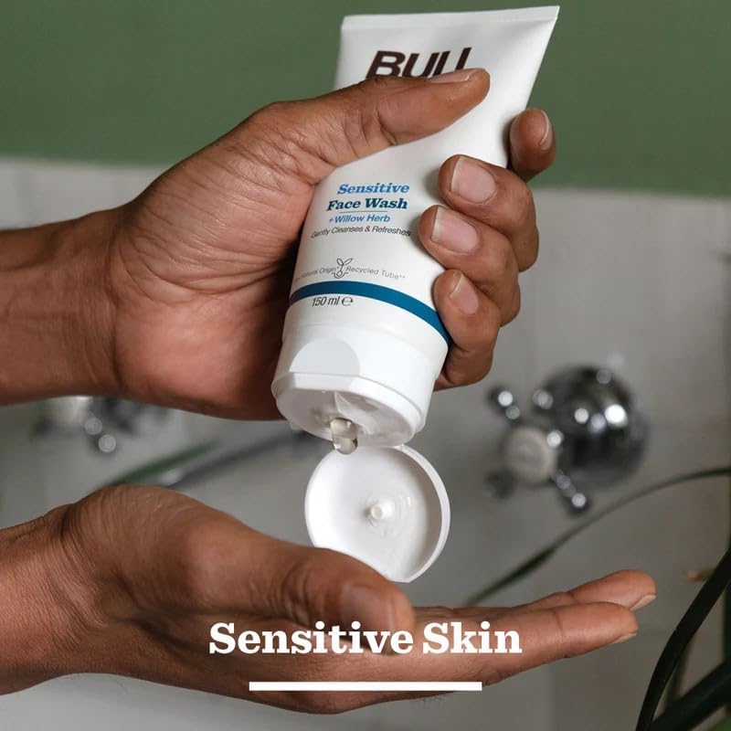 Bulldog Sensitive Face Wash