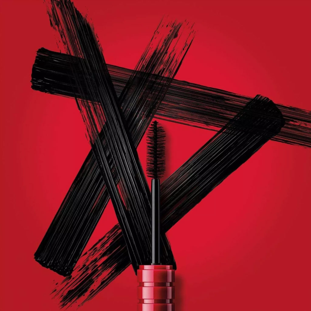 Climax Dramatic Volumizing Mascara Explicit Black