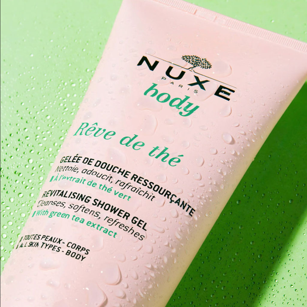 Revitalising Shower Gel With Green Tea Extract