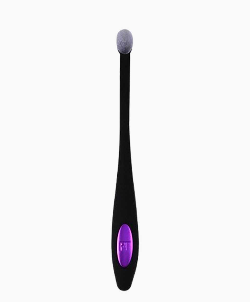 Blend And Blur Eye Shadow Brush