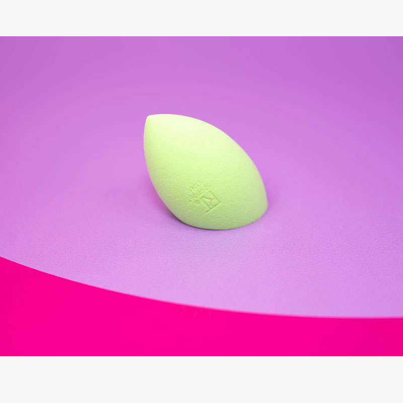 Real Techniques Neon Dream Face Miracle Sponge 4297