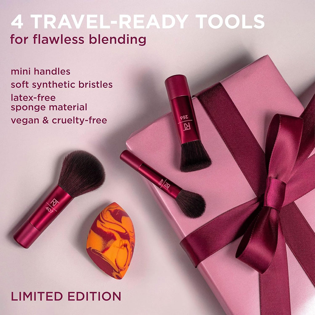 Blend And Jet Makeup Set