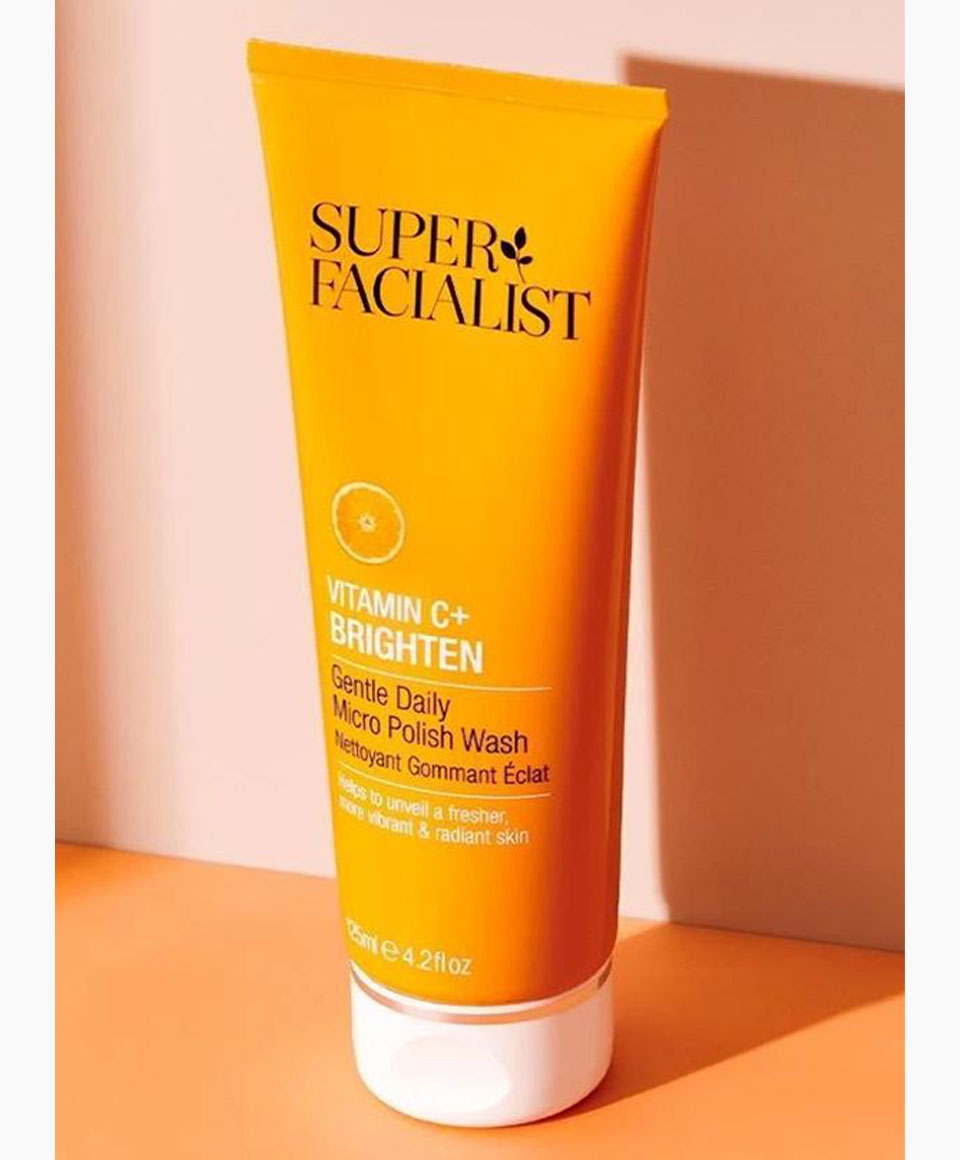 Super Facialist Vitamin C Gentle Daily Micro Polish Wash