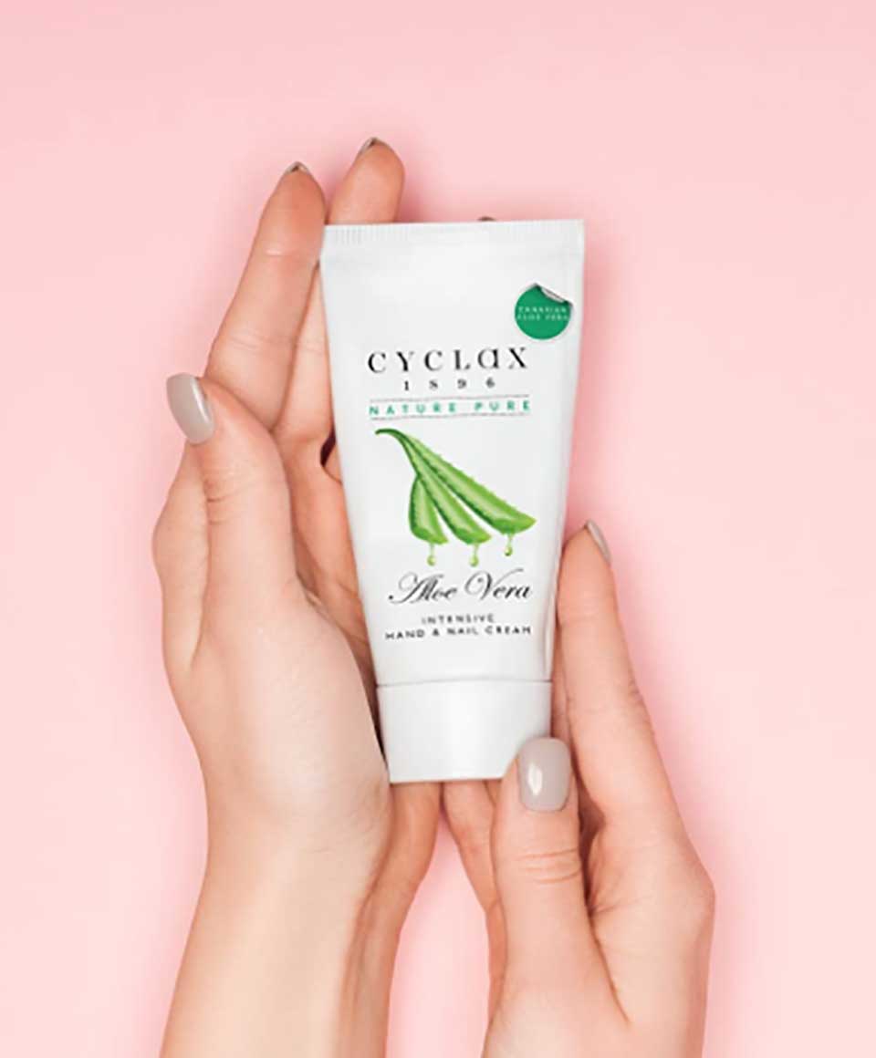 Cyclax Aloe Vera Intensive Hand And Nail Cream