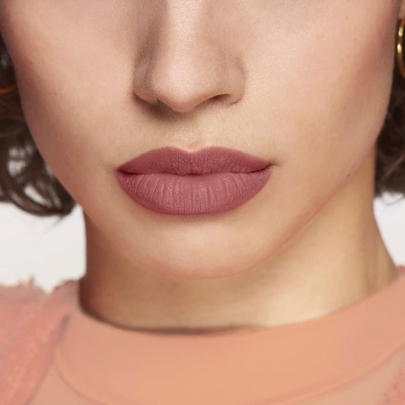 Color Riche Ultra Matte Lipstick No Hesitation
