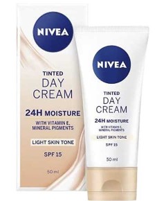 Nivea Tinted Day Cream 24H Moisture With SPF15