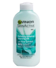Skin Active Refreshing Botanical Cleansing Milk With Aloe Extract