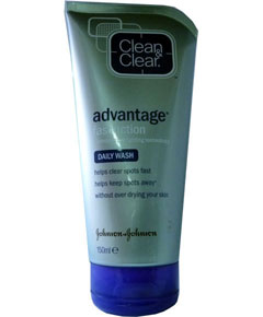 Clean And Clear Advantage Fast Action Daily Wash